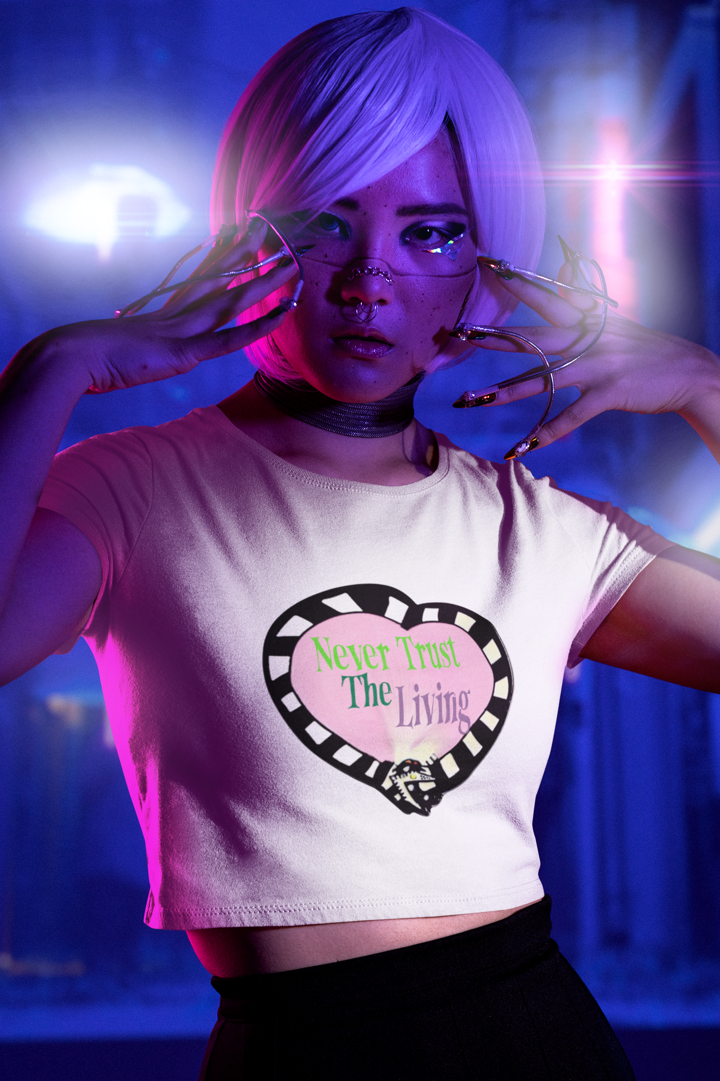 Beetlejuice 'Never Trust the Living' Süßes bauchfreies Top, sexy Baby-T-Shirt für Damen, Y2K-Shirts, gruselige Halloween-Tops